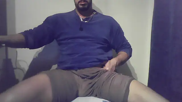 Snapshot of fl3xxx1 chatting on January 2025 05:24:02 PM fl3xxx1 online show from January 2025 05:24:02 PM