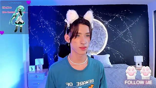 Snapshot of JasperCooper_ chatting on December 2024 01:54:02 PM JasperCooper online show from December 2024 01:54:02 PM