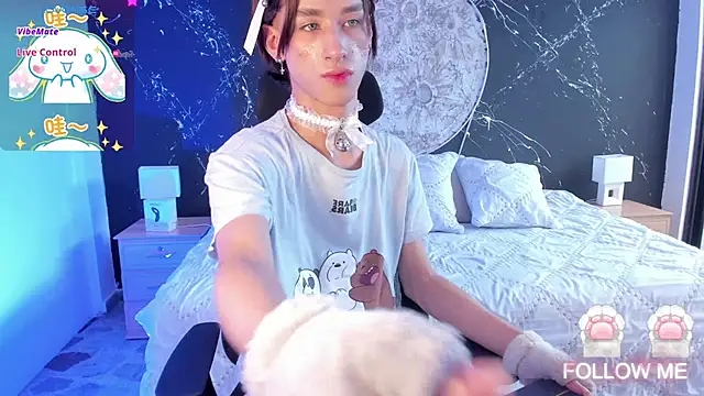 Snapshot of JasperCooper_ chatting on January 2025 04:33:01 PM JasperCooper online show from January 2025 04:33:01 PM