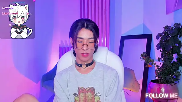 Snapshot of JasperCooper_ chatting on January 2025 03:58:01 PM JasperCooper online show from January 2025 03:58:01 PM