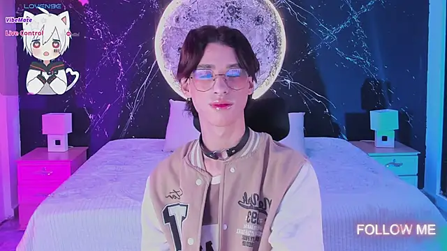 Snapshot of JasperCooper_ chatting on February 2025 01:44:01 PM JasperCooper online show from February 2025 01:44:01 PM