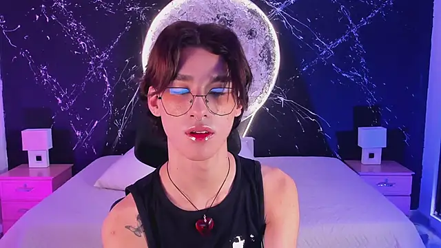 Snapshot of JasperCooper_ chatting on February 2025 01:48:02 PM JasperCooper online show from February 2025 01:48:02 PM