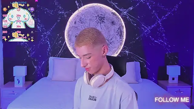 Snapshot of JasperCooper_ chatting on March 2025 03:59:02 PM JasperCooper online show from March 2025 03:59:02 PM