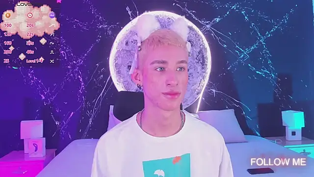 Snapshot of JasperCooper_ chatting on March 2025 01:10:02 PM JasperCooper online show from March 2025 01:10:02 PM