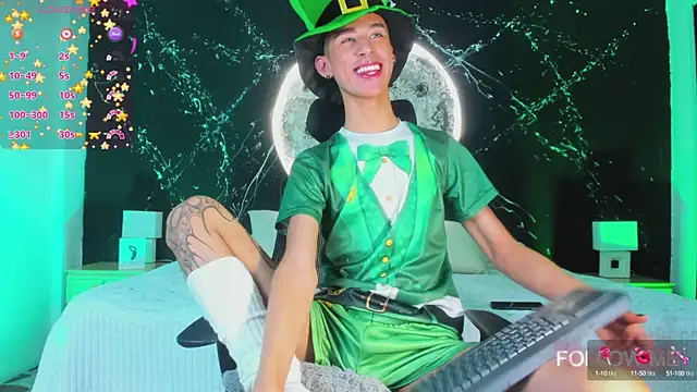 Snapshot of JasperCooper_ chatting on March 2025 04:01:01 PM JasperCooper online show from March 2025 04:01:01 PM