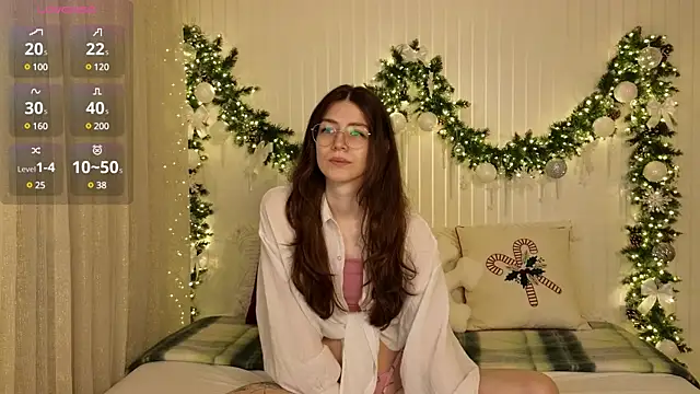 Snapshot of Ester_Hill chatting on January 2025 10:16:02 PM Ester Hill online show from January 2025 10:16:02 PM
