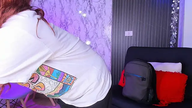 Snapshot of chloe_blue chatting on March 2025 11:22:02 AM chloe blue online show from March 2025 11:22:02 AM