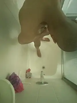 Sir-meltsclearrockzalot online show from November 2025 01:06:02 AM