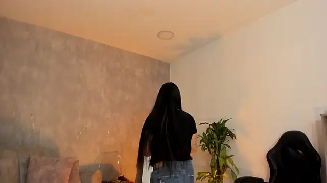 miacoopersx online show from October 2025 12:25:01 PM