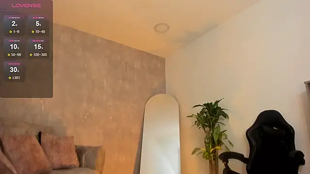 miacoopersx online show from October 2025 12:50:01 PM