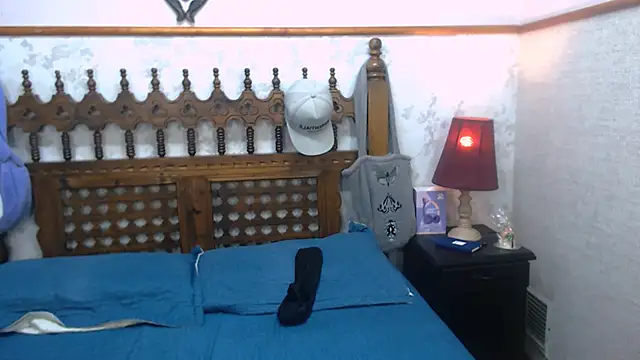 MilanZaire online show from March 2025 02:19:02 AM