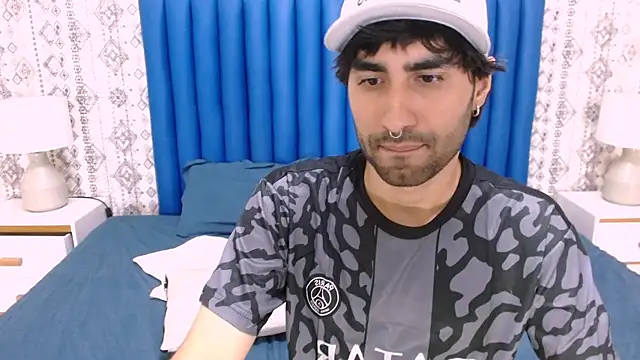 MilanZaire online show from March 2025 01:24:01 AM