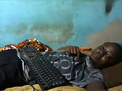 Snapshot of little__joy chatting on February 2025 06:42:02 PM little  joy online show from February 2025 06:42:02 PM