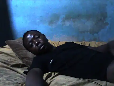 Snapshot of little__joy chatting on March 2025 12:43:01 AM little  joy online show from March 2025 12:43:01 AM