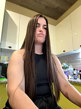 Karolina llove online show from October 2025 10:49:01 AM