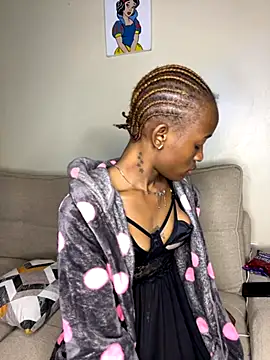 Shanniva online show from September 2025 04:45:02 AM