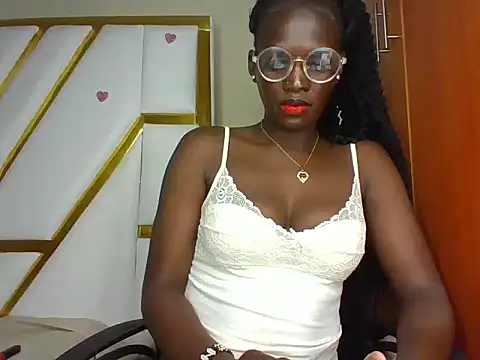 cutesmiling online show from January 2025 05:13:01 AM