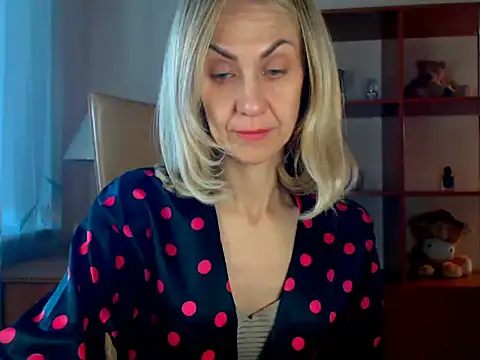 Snapshot of Tanya6547 chatting on October 2025 09:10:02 AM Tanya6547 online show from October 2025 09:10:02 AM