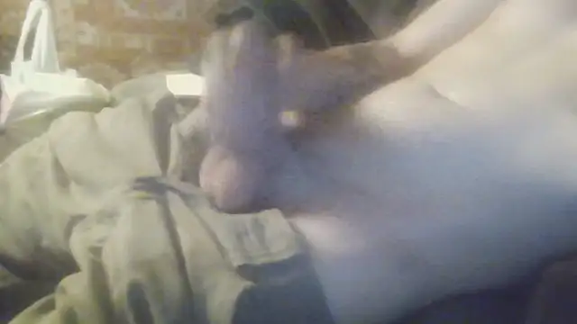 Snapshot of Irishman9077 chatting on October 2025 04:02:01 AM Irishman9077 online show from October 2025 04:02:01 AM