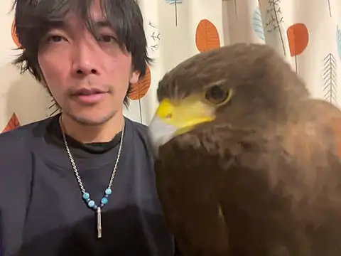 Snapshot of Katakuriko-Denpun chatting on January 2025 01:38:02 PM Katakuriko-Denpun online show from January 2025 01:38:02 PM