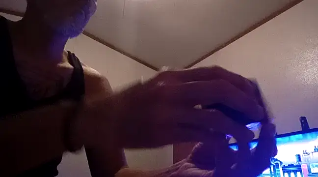 Snapshot of Xoc8_ chatting on February 2025 02:16:01 PM Xoc8 online show from February 2025 02:16:01 PM