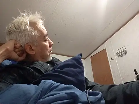 Snapshot of Xoc8_ chatting on November 2025 10:53:02 PM Xoc8 online show from November 2025 10:53:02 PM