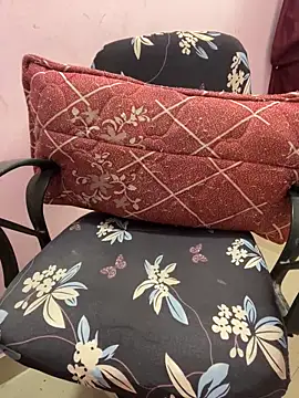 Snapshot of lallela chatting on January 2025 08:07:01 PM lallela online show from January 2025 08:07:01 PM