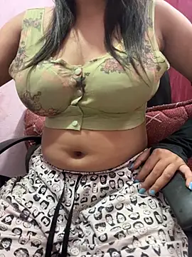 Snapshot of lallela chatting on October 2025 08:31:01 PM lallela online show from October 2025 08:31:01 PM