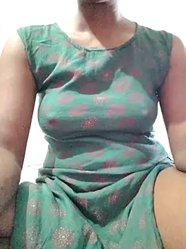 Snapshot of rituporna2004 chatting on November 2025 03:18:02 AM rituporna2004 online show from November 2025 03:18:02 AM