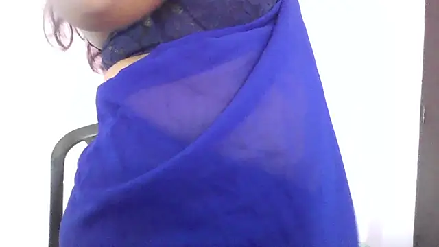 Snapshot of my-laila chatting on November 2025 07:50:01 AM my-laila online show from November 2025 07:50:01 AM