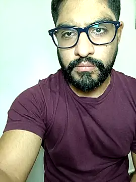 Snapshot of HombreS3n chatting on October 2025 01:50:02 AM HombreS3n online show from October 2025 01:50:02 AM