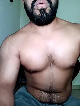 Snapshot of HombreS3n chatting on October 2025 05:40:02 PM HombreS3n online show from October 2025 05:40:02 PM