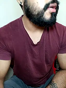 Snapshot of HombreS3n chatting on November 2025 01:38:02 AM HombreS3n online show from November 2025 01:38:02 AM