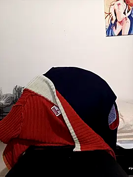 Snapshot of HombreS3n chatting on November 2025 01:49:01 AM HombreS3n online show from November 2025 01:49:01 AM