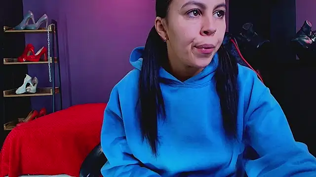 Juliet Nasty online show from December 2024 12:00:01 PM