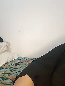 Snapshot of ConeNella chatting on November 2025 05:06:02 AM ConeNella online show from November 2025 05:06:02 AM