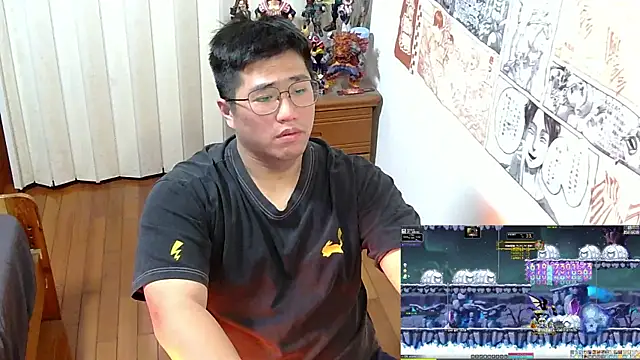 Snapshot of tfx954 chatting on December 2025 05:17:01 PM tfx954 online show from December 2025 05:17:01 PM