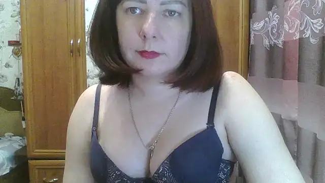 SophieNightAh online show from February 2025 05:07:02 PM