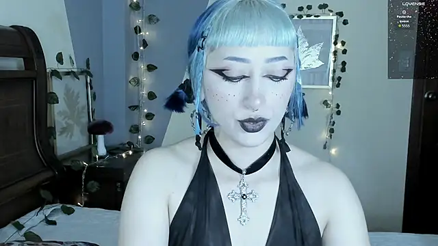 BlueBerry     online show from September 2025 10:10:02 PM