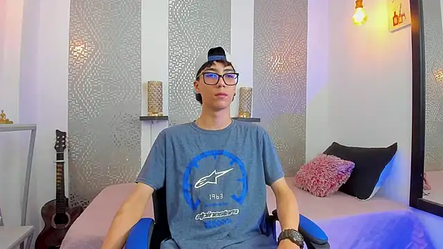 Nikolay Gregori online show from February 2025 04:30:02 AM