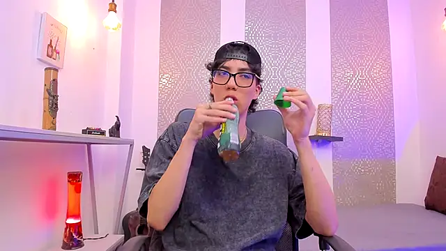 Nikolay Gregori online show from October 2025 04:13:01 AM