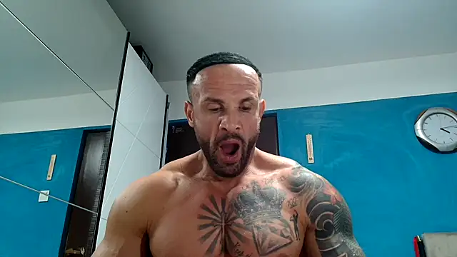 Magnificmuscles89 online show from September 2025 01:16:01 PM