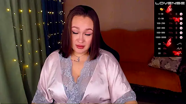 Cutie-Melanie online show from December 2024 07:10:01 PM