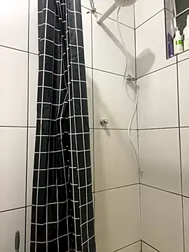 Snapshot of couple_shy chatting on September 2025 03:05:01 AM couple shy online show from September 2025 03:05:01 AM