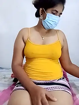 Snapshot of SLZAARA chatting on October 2025 08:17:01 PM SLZAARA online show from October 2025 08:17:01 PM