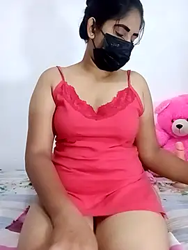 Snapshot of SLZAARA chatting on November 2025 08:09:02 PM SLZAARA online show from November 2025 08:09:02 PM