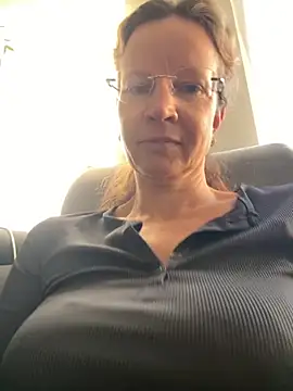 AnnikaRose online show from September 2025 06:07:02 AM