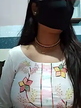 Snapshot of Aishwaryaa_69 chatting on January 2025 11:22:02 AM Aishwaryaa 69 online show from January 2025 11:22:02 AM