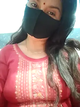 Snapshot of Aishwaryaa_69 chatting on January 2025 08:47:01 AM Aishwaryaa 69 online show from January 2025 08:47:01 AM