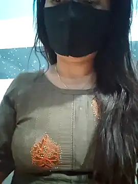 Snapshot of Aishwaryaa_69 chatting on January 2025 02:25:02 PM Aishwaryaa 69 online show from January 2025 02:25:02 PM